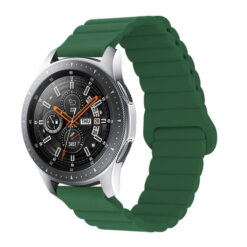 green-magnet-strap